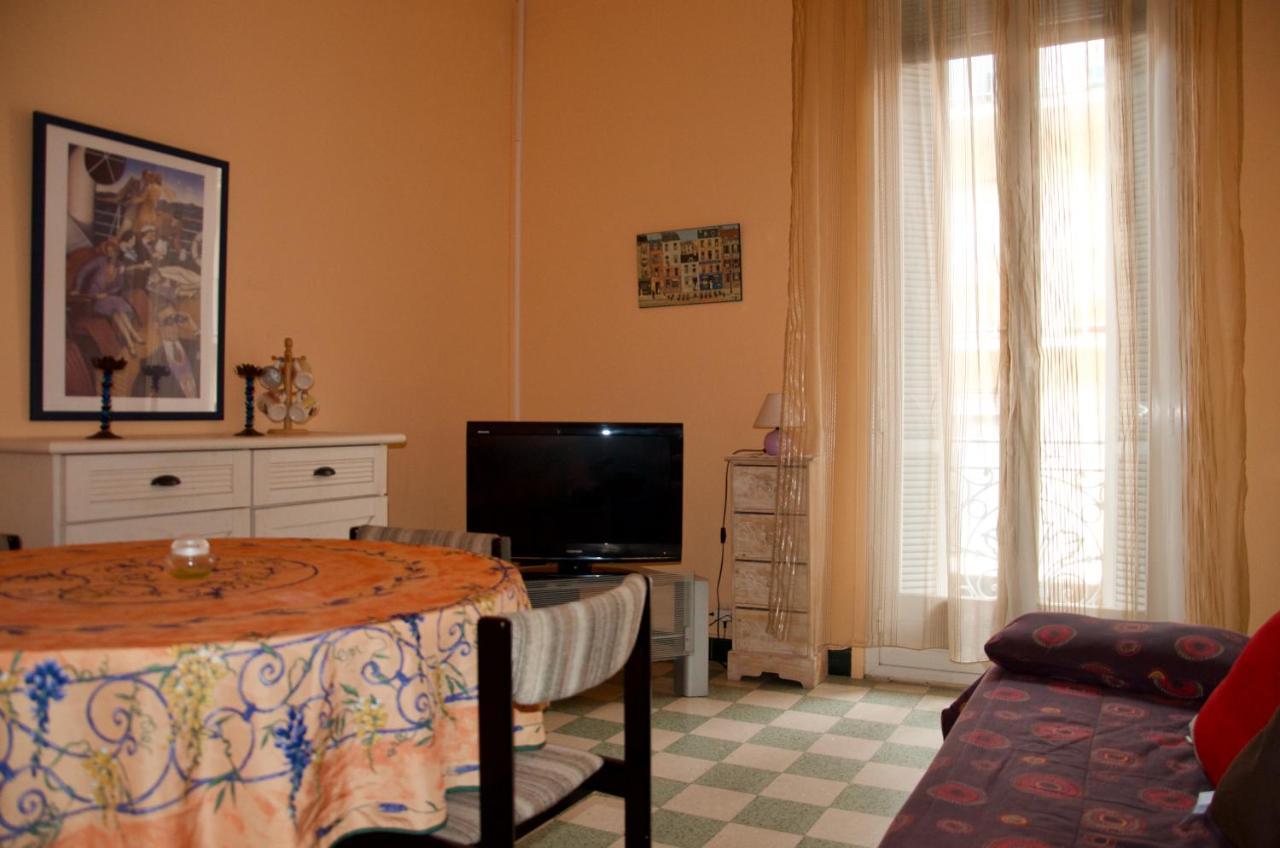 Appartement 2 Les Clematites 芒通 外观 照片