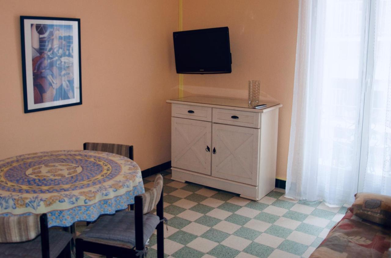 Appartement 2 Les Clematites 芒通 外观 照片